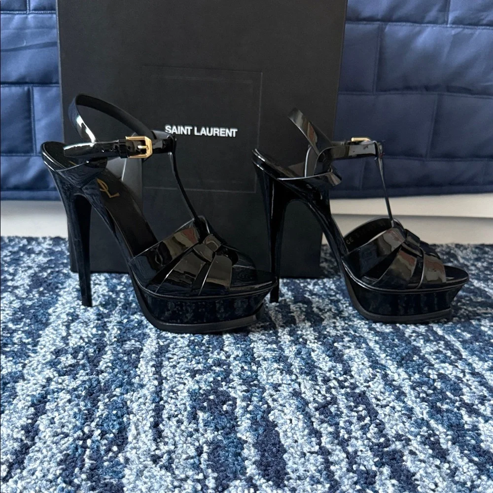 Yves Saint Laurent Women's Tribute Black Patent T-Strap Platform Sandals - Picture 13 of 17